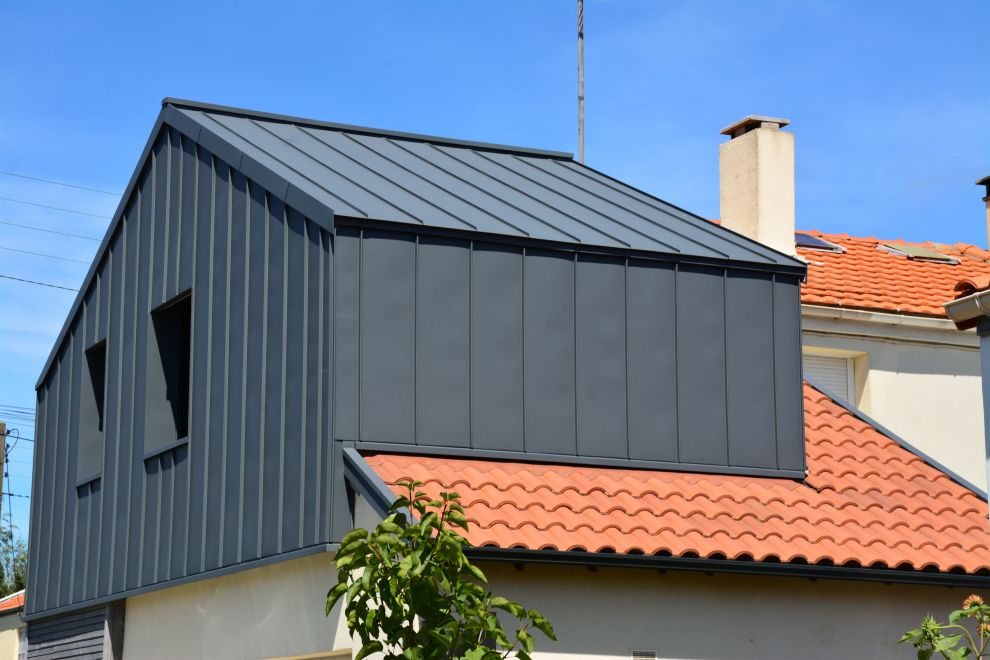 Bardage alu sur une maison en Bretagne Bardage alu sur une maison en Bretagne